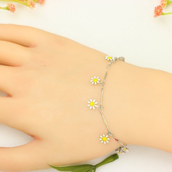 "New Beautiful Design Bracelet for Women/Girls, Gift, B993 - Picture 5 of 5